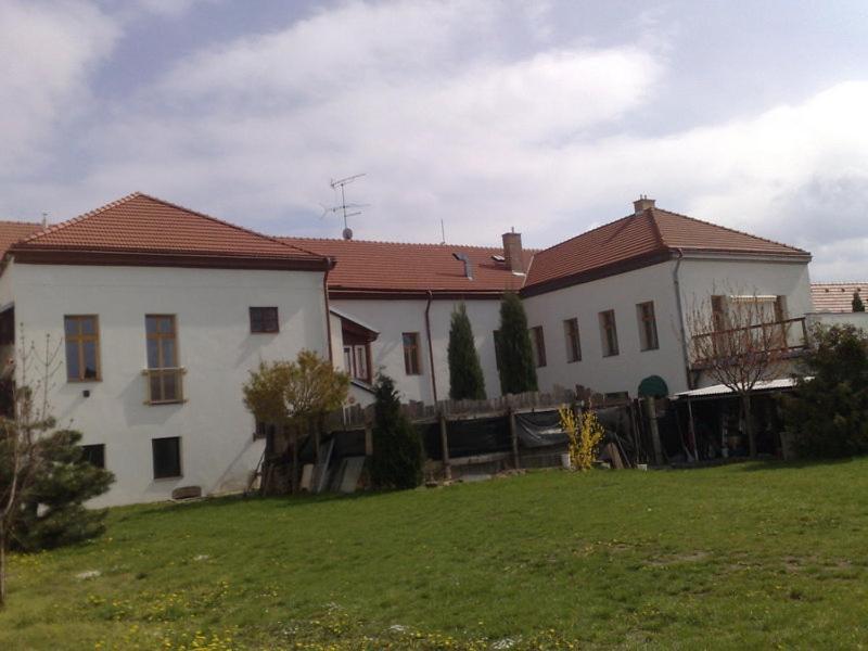 Apartmán 3, Suvorovova 158 Cesky Brod Exterior foto